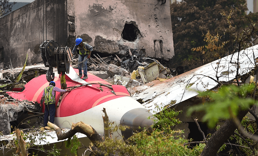 एयर इन्डिया विमान दुर्घटना रिपोर्ट