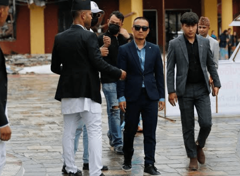 “सेलिब्रेट गर्न होइन , नेताहरू शिर नउठोस् भनेर गएको हुँ” – सुदन गुरुङ