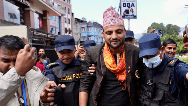 निकोलस भुसाल सुधार केन्द्र पठाइए: माइतीघर प्रदर्शनमा पक्राउ